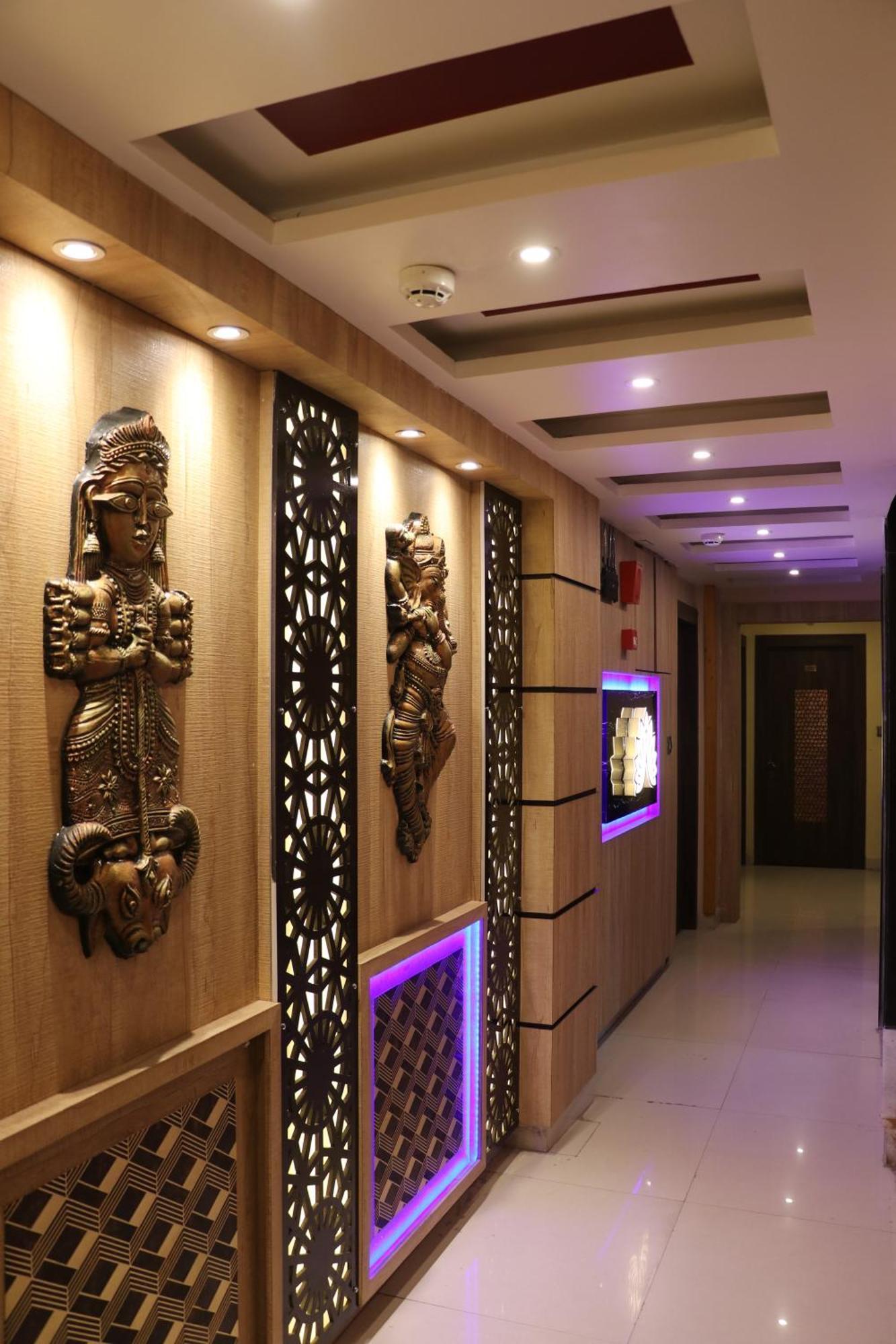 Mohar Residency Hotel Calcutta Exterior foto