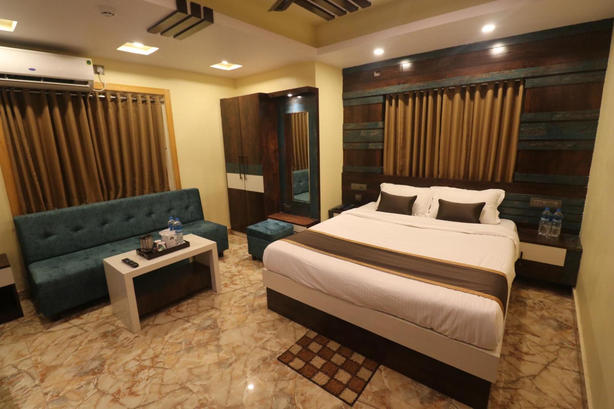 Mohar Residency Hotel Calcutta Exterior foto